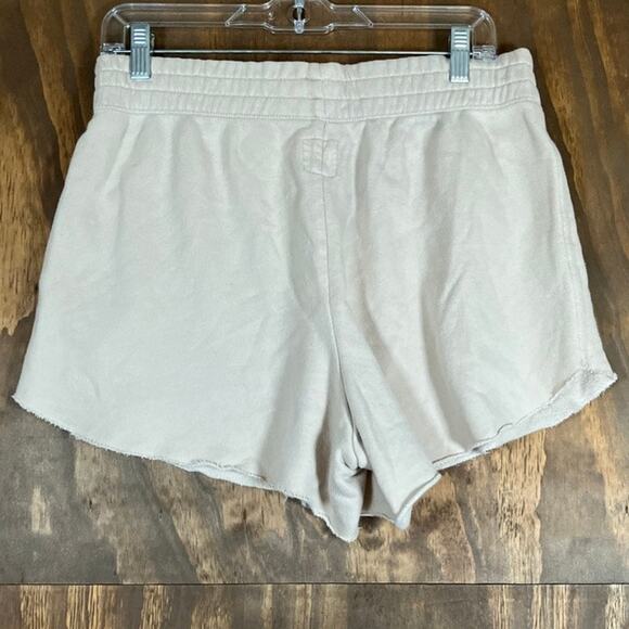 Aerie Womens Shorts Tan Pull On Cut Off Fleece Pockets Comfort Medium - Picture 8 of 10